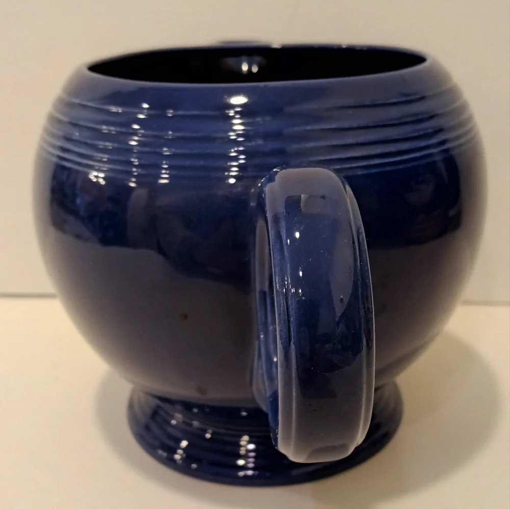 Fiestaware Vintage Homer Laughlin Round Pitcher/Tea Pot Cobalt Blue